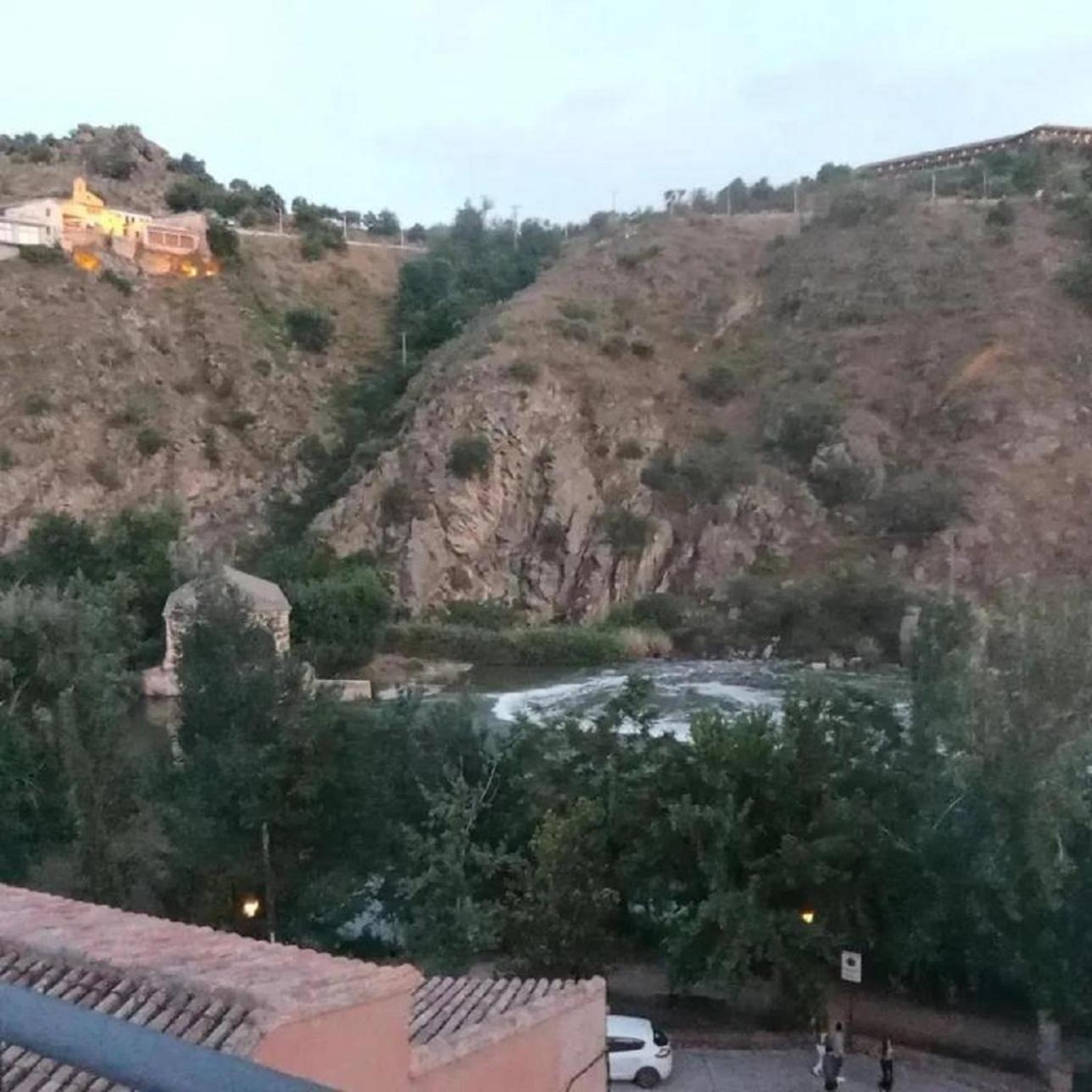 Appartamento El Susurro Del Tajo La Gruta Toledo Esterno foto